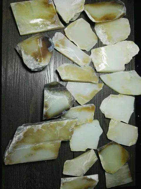 和田玉市场恶性循环,近来经济不景气和田玉销量走低