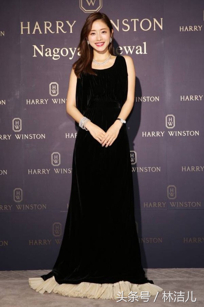 新垣结衣和石原里美的梗,新垣结衣石原里美伊藤静香