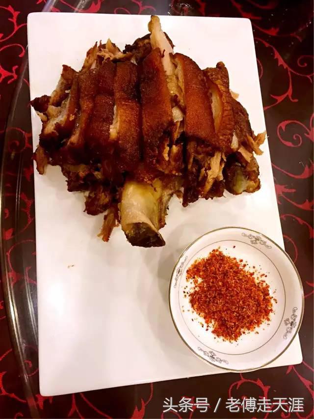 重庆鸭脑壳飞江湖菜,梁平鸭脑壳