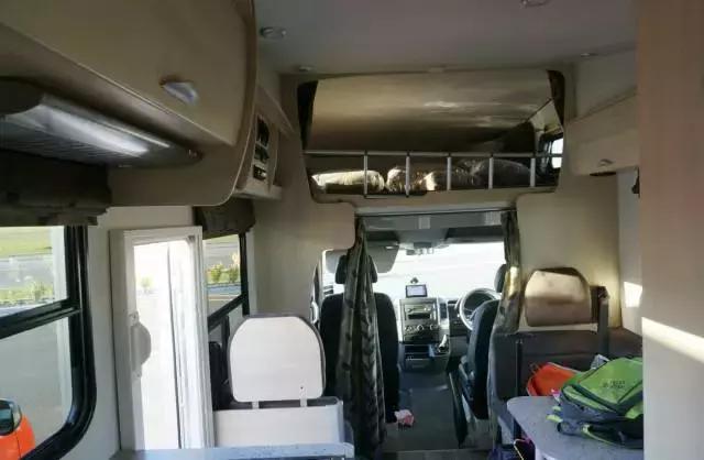 新西兰一家三口花费多少,一家五口自驾新西兰旅游