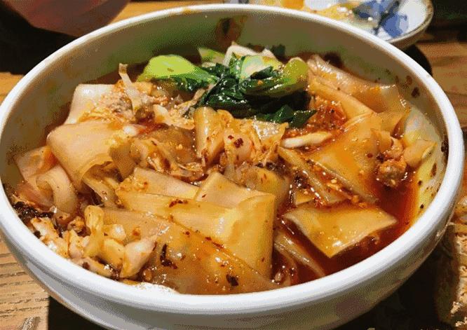 表说偶们不够洋气！但好吃呀！撸起袖子吃中华百年历史的汉堡！