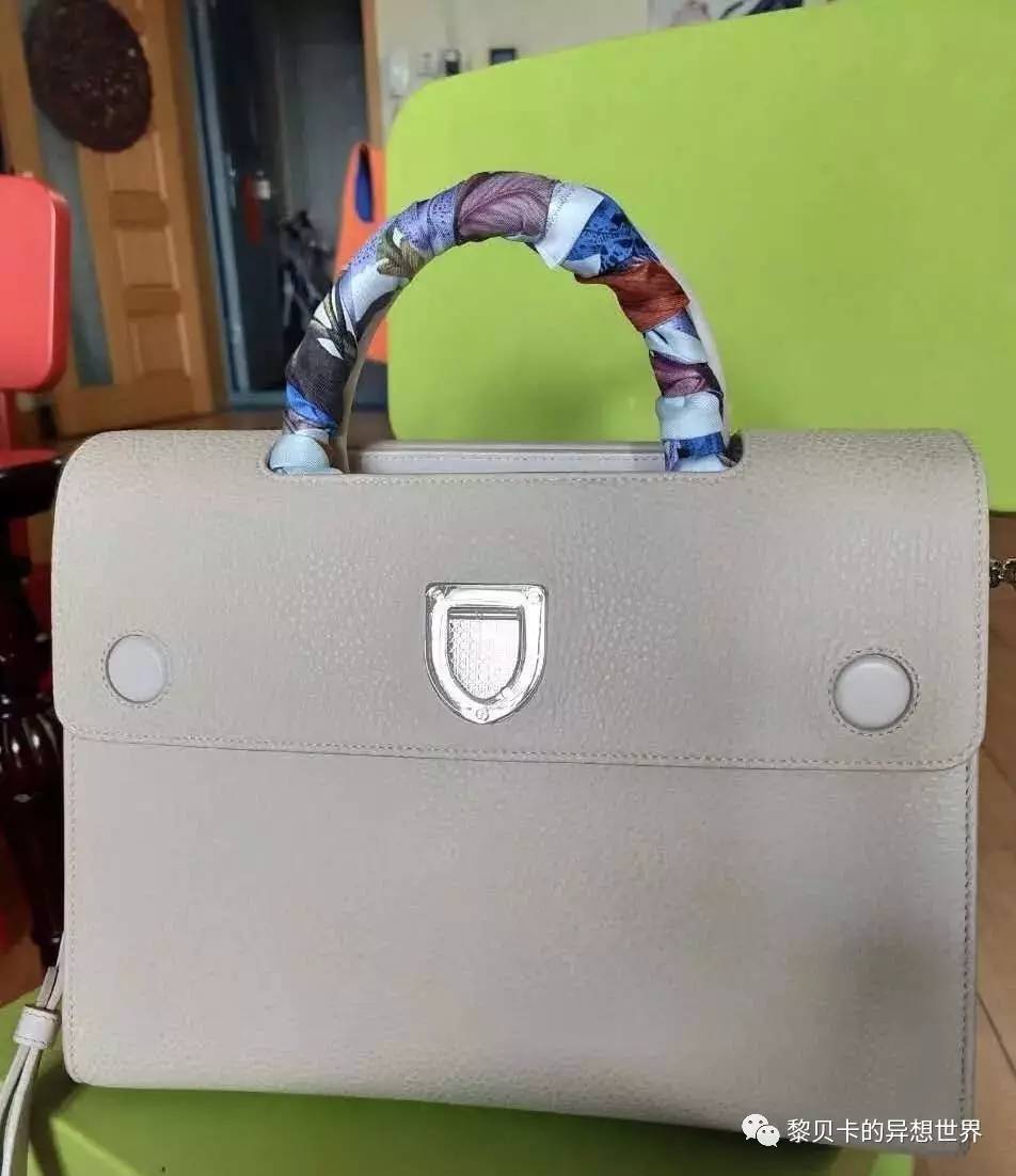 不想出门一出门就害怕,不想出门一要出门就焦虑