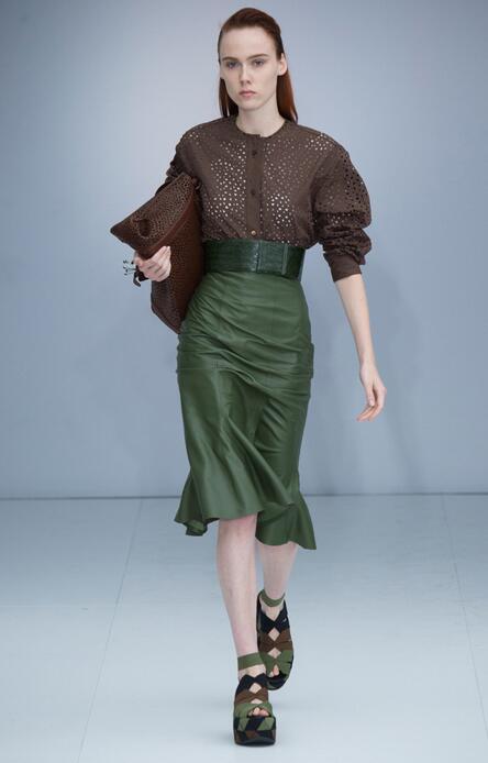 salvatoreferragamo白鞋 (salvatoreferragamo鞋子)