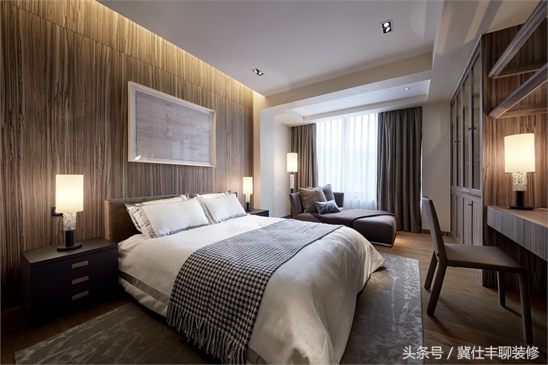 富豪的两栋别墅连为一体,一栋家人住,另一栋招待客人