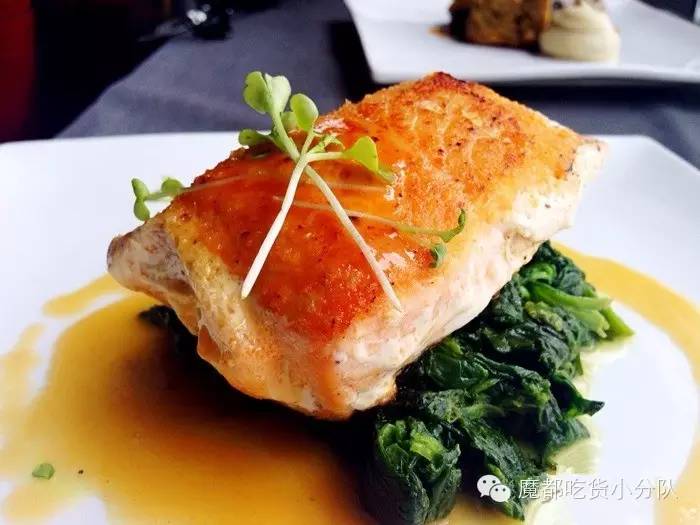 情人节应该带女朋友去哪里玩,情人节带女友去哪里玩比较好