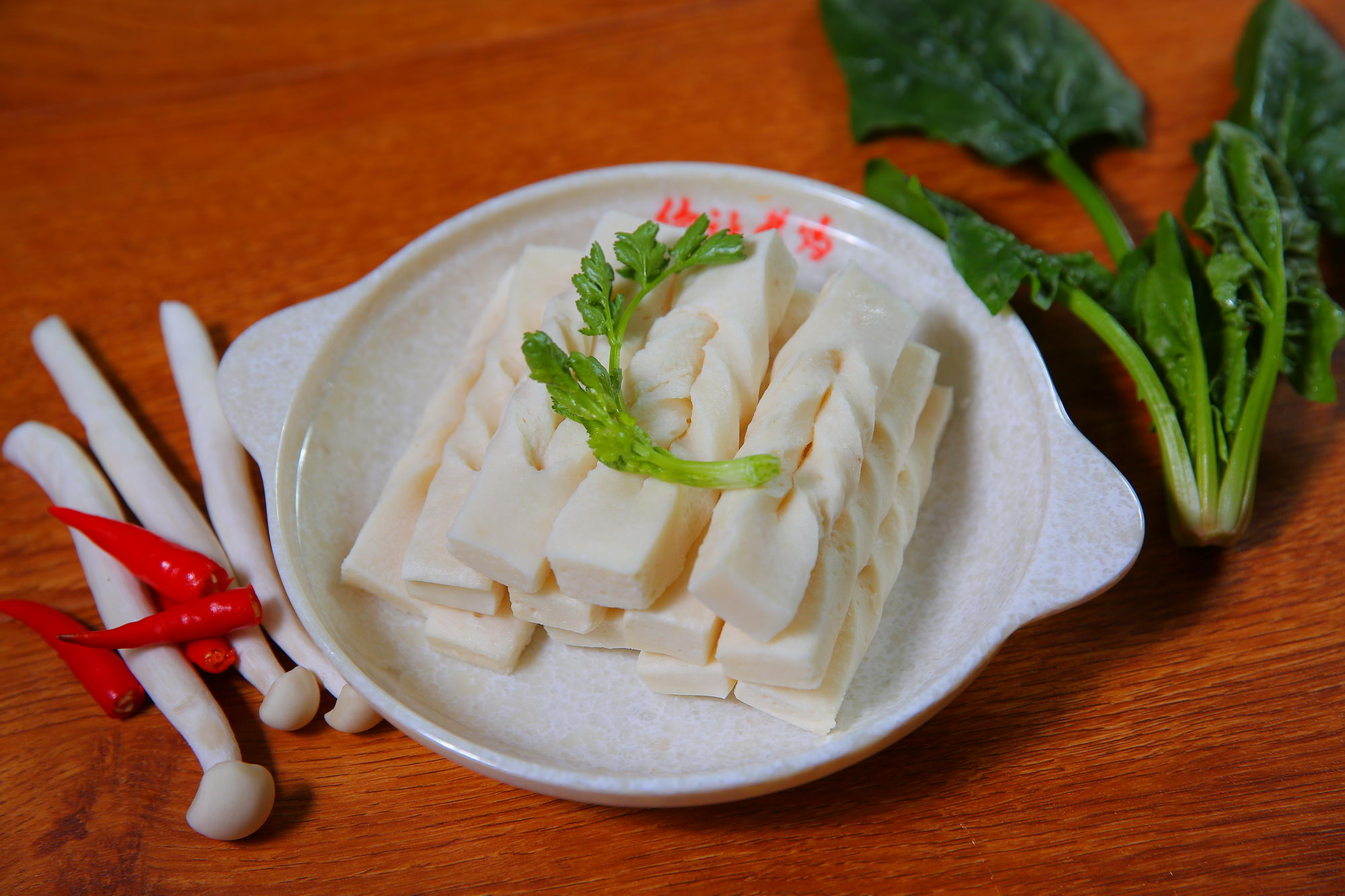 这里你就是王！俭让老妈砂锅串串香后宫佳丽三千，任君宠幸