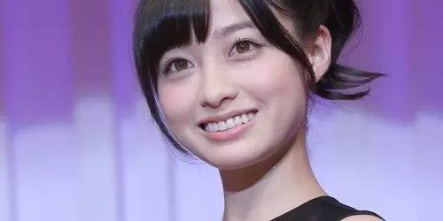 怎样区分眼袋卧蚕和双眼皮,怎样区分卧蚕和眼袋最简单的方法