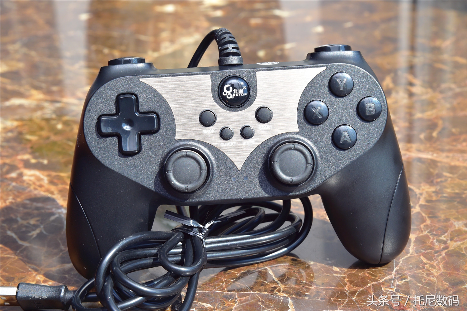 北通蝙蝠3蓝牙手柄,北通蝙蝠3蓝牙手柄好用吗