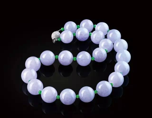 翡翠项链串珠辨真假,翡翠圆珠形项链怎么介绍