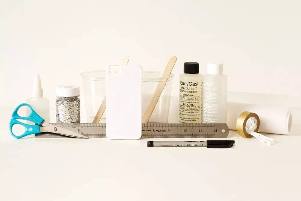 把手机壳发在评论区,手机壳剁手