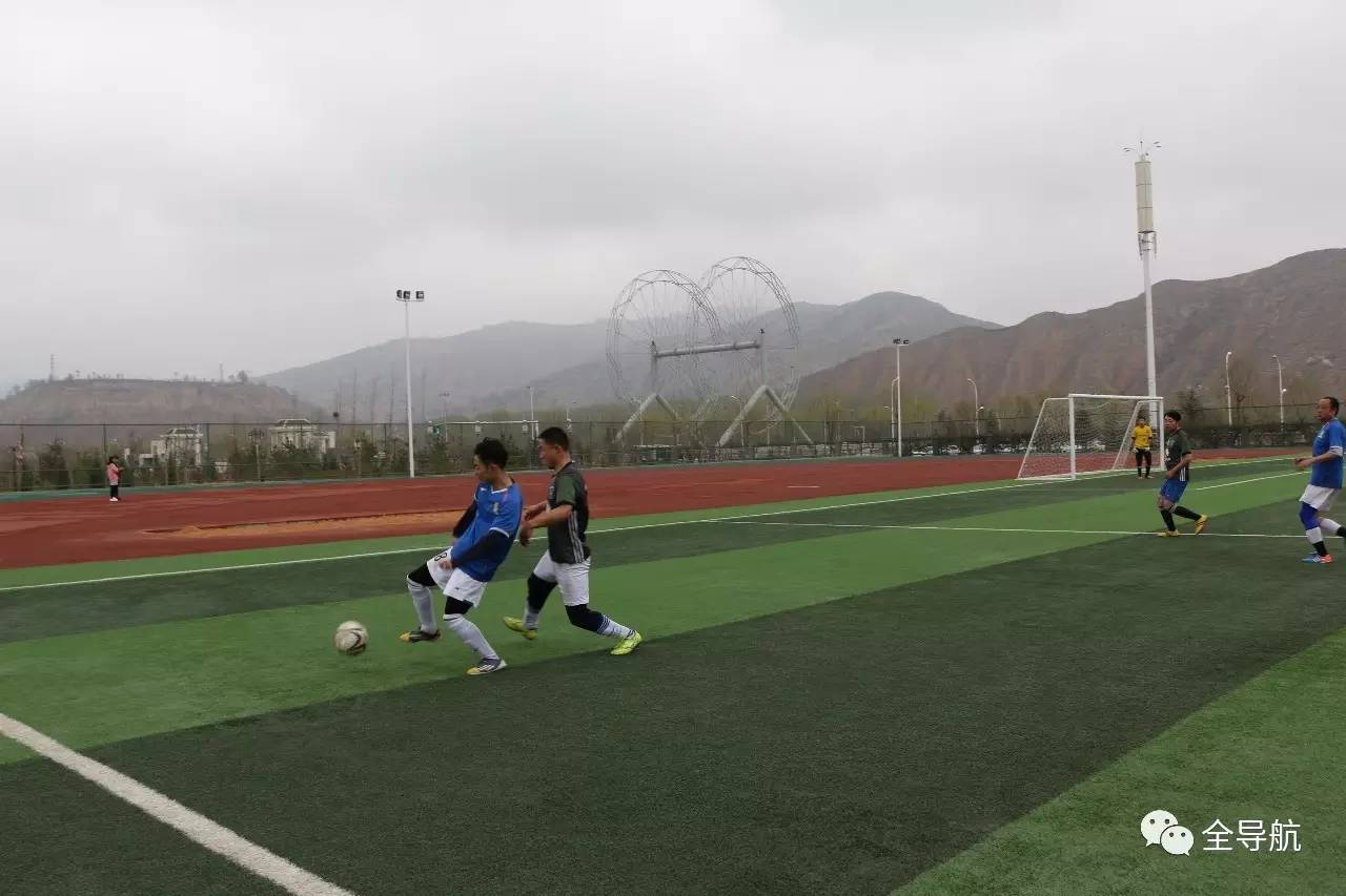 鍢夊簡鏉鍥涜疆姣旇禌,鍢夊簡鏉浜屽悕