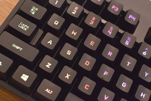 罗技gpro键盘,为游戏而生的游戏手机