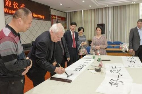 九江三中举办第53届教工运动会,九江市三中动员大会