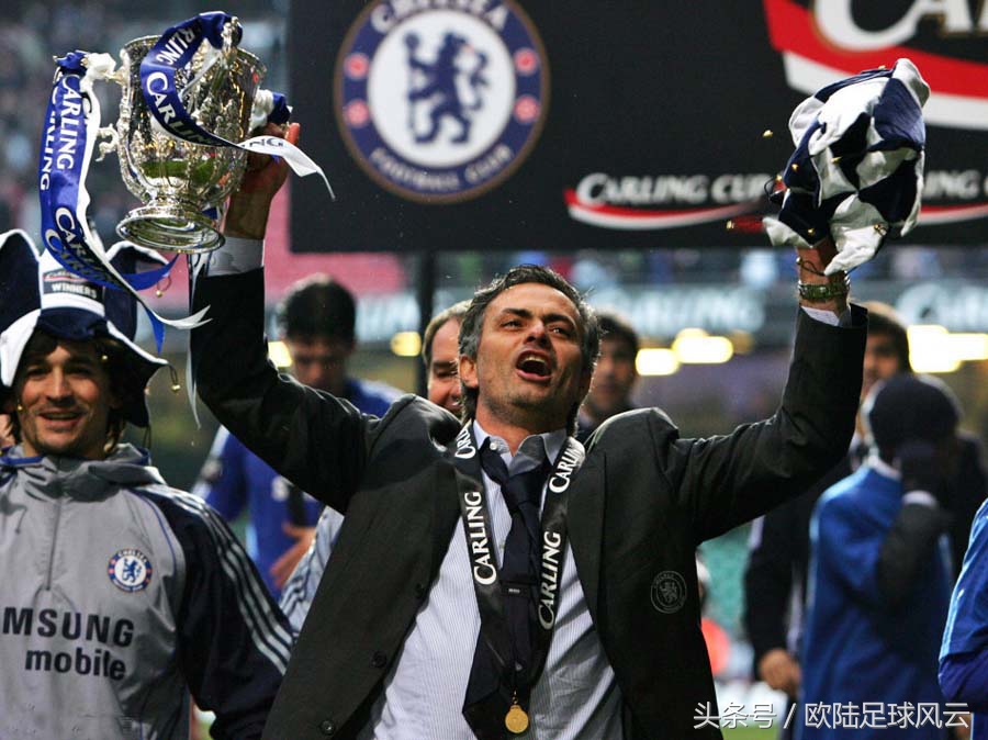 伴随最后一位功勋离去，他们早已从强队变为豪门！