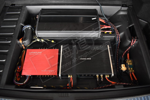 奔驰glk300音响改装方案,奔驰GLK300音响改装