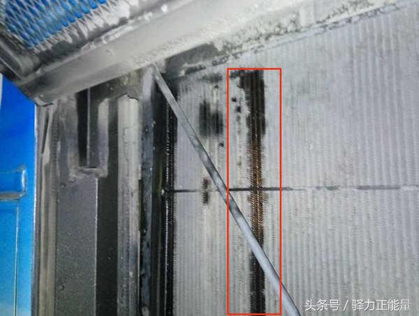 发动机冷却系统漏水,发动机散热水管漏水严重还能启动