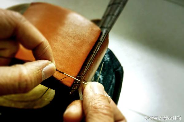 真正的鳄鱼皮表带,暗扣式鳄鱼皮表带