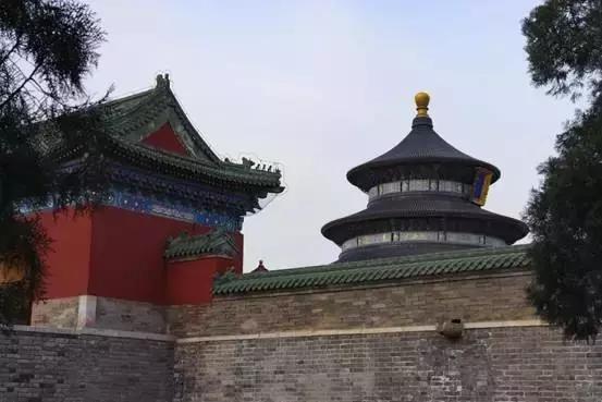 佳能800d与77d哪个更好有什么区别,佳能77d和佳能800d哪个值得入手