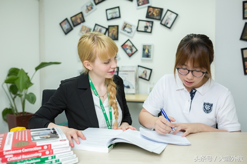 学英语靠勤奋的人,为什么英语越笨的人学得越好