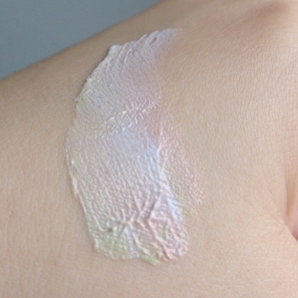 不会化妆有什么好的隔离霜,只需隔离霜化素颜妆