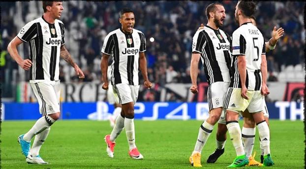 巴萨惊天大逆转是哪年的欧冠,巴萨上演伊斯坦布尔奇迹