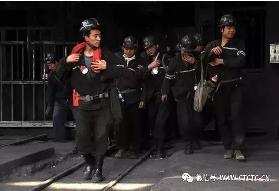 采煤矿工一月工资多少钱,矿工井下作业工资高吗