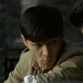 男神吃相大曝光，究竟是诱惑还是二傻？