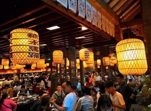 餐厅灯光设计注意什么,客餐厅灯光最佳布局