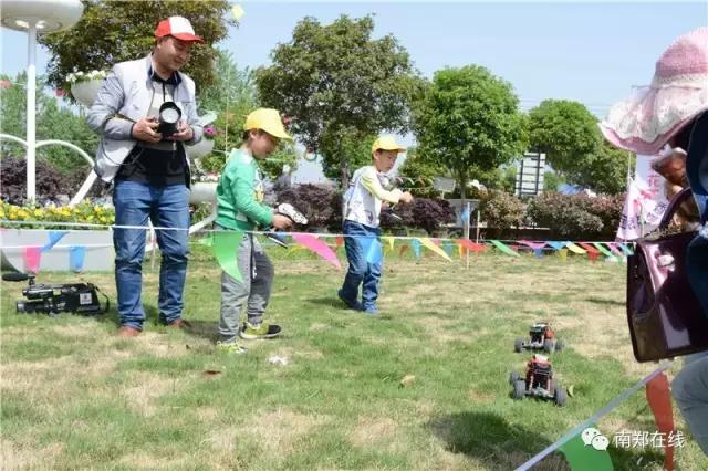 最好的爱是陪伴孩子视频,最好的爱是陪伴萌娃