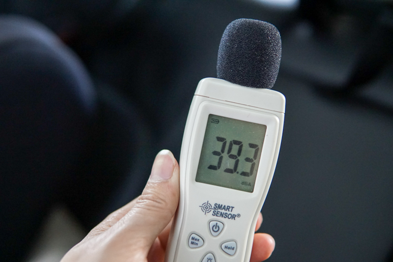 别让甲醛影响你刚买新车的心情，试小米米家车载空气净化器新款