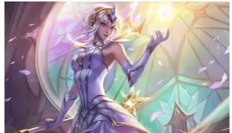 盘点那些刚出来被吐槽的皮肤,看到花里胡哨的皮肤