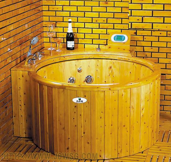 小户型家用木浴桶,小浴室泡澡桶买什么样的实用