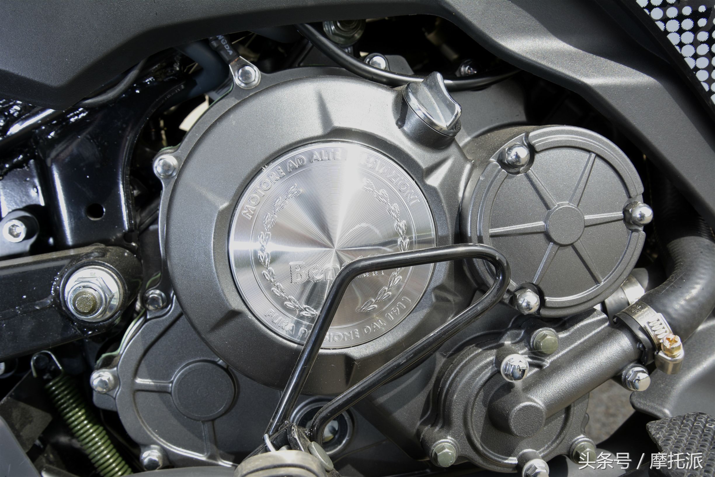 贝纳利2019款rfs150i,贝纳利rfs150i测评