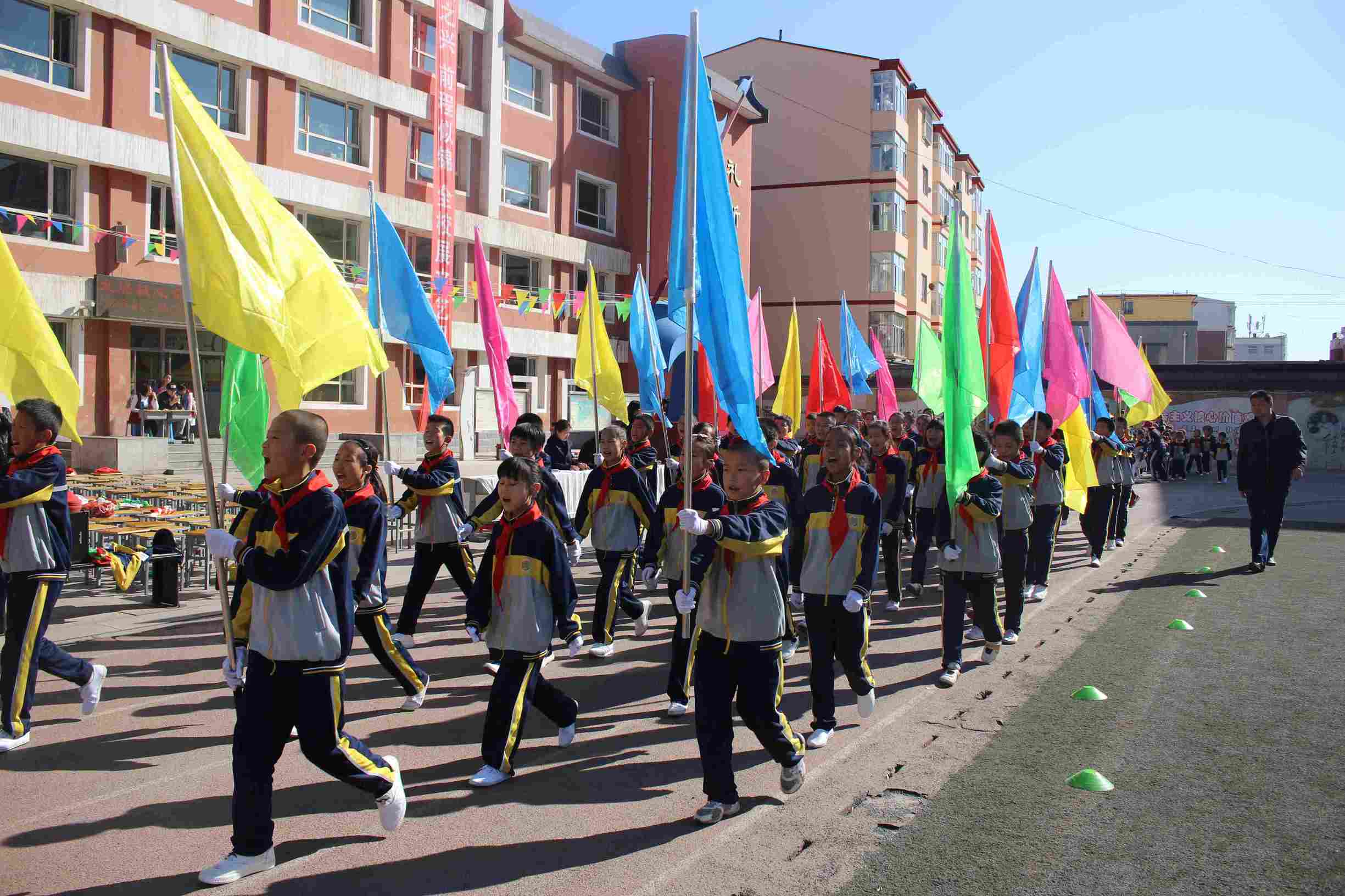 巧尔齐召小学,巧尔齐召小学视频