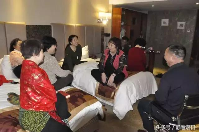 开怀一笑无忌惮，老怪小妖真齐全（红叶网老友聚会图文综合）