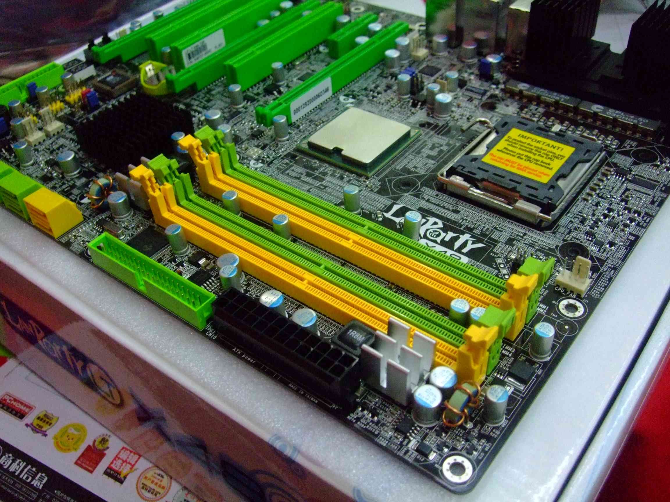 连微软都要服软，盘点一下曾经辉煌的DIY品牌