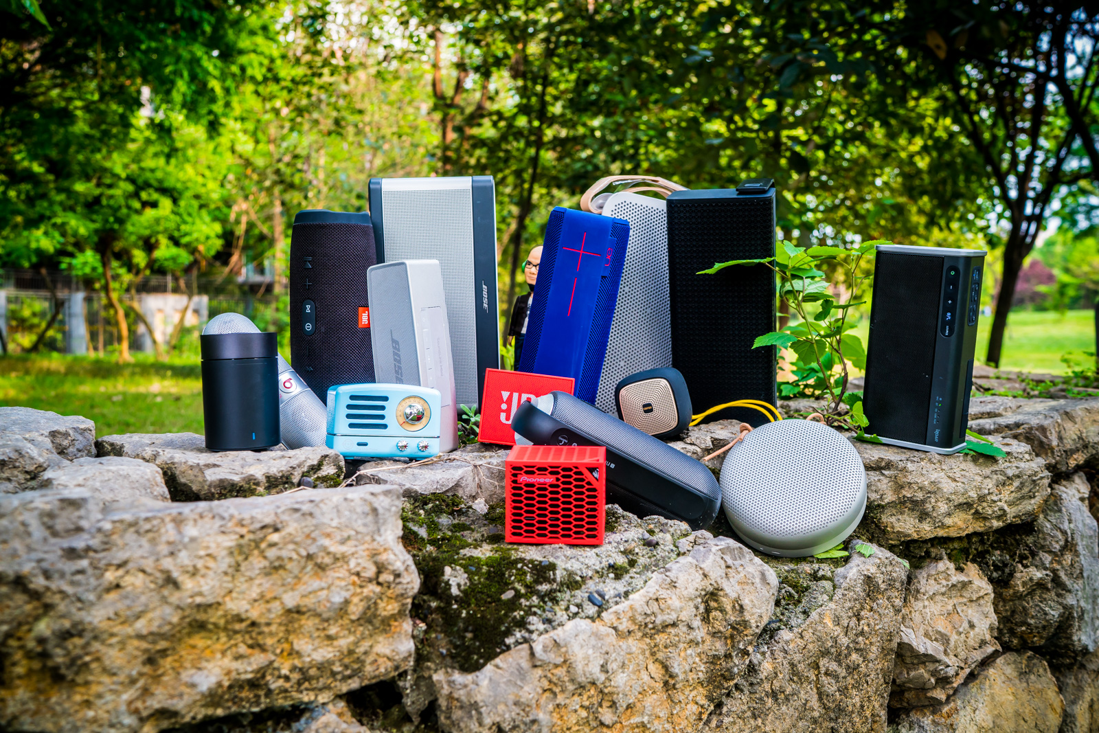 十大不建议买的蓝牙音箱推荐,户外蓝牙音箱如何选购技巧