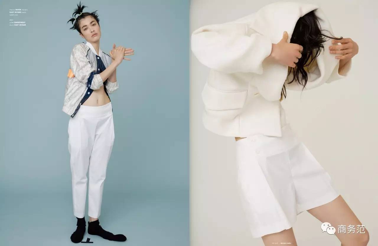 这家店只卖白T恤，一周开半天，门口总排起长队