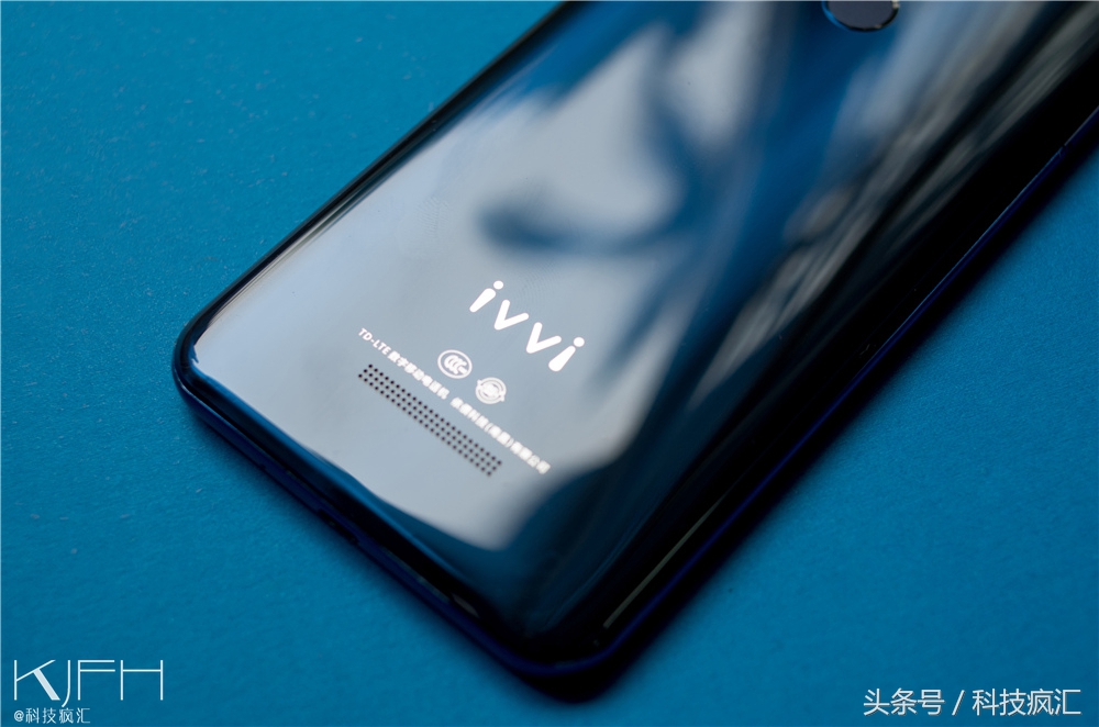 来一场华丽3D盛宴，裸眼3D手机ivviK5测评