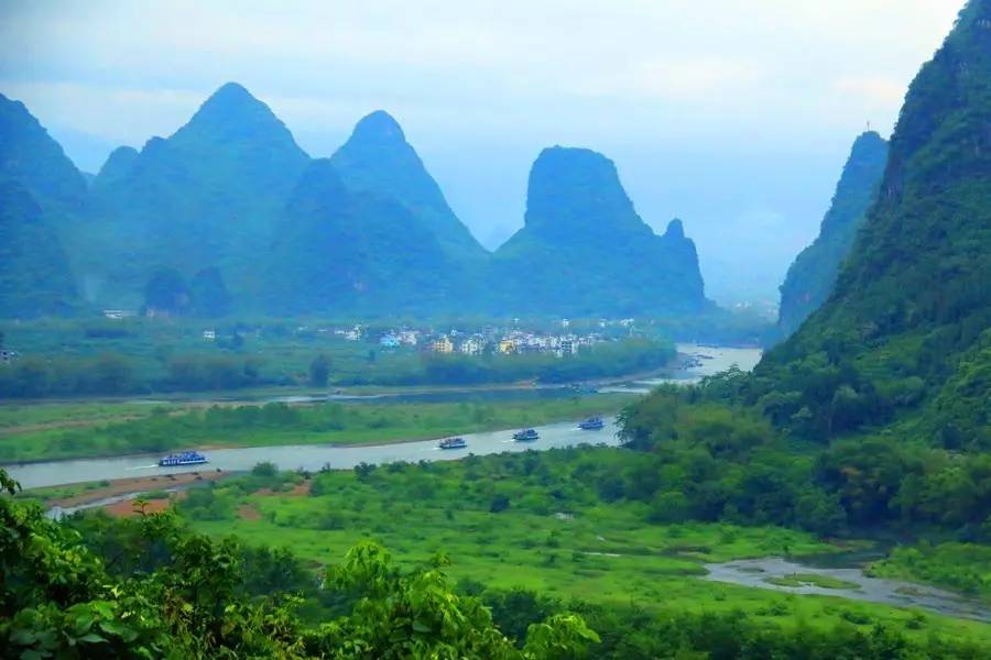 元宝山下,山水云间,悠悠闲云时光,恰好那时我也在