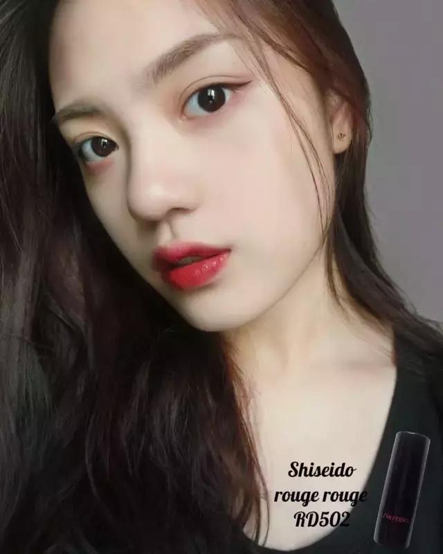 母亲节送年轻妈妈什么样的口红,母亲节给妈妈的口红