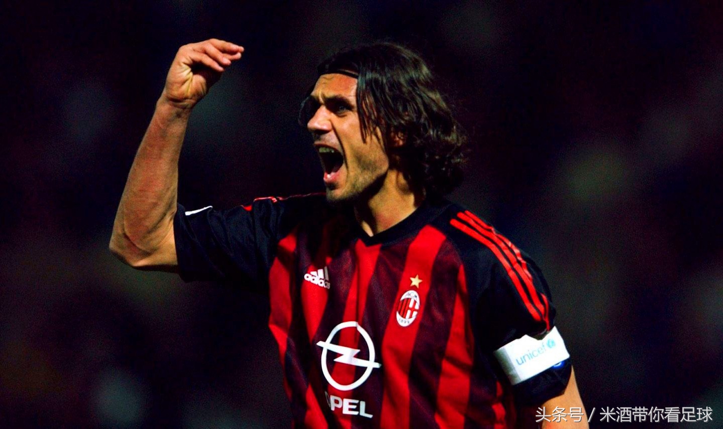 队长袖标蓝色,队长袖标用什么代替