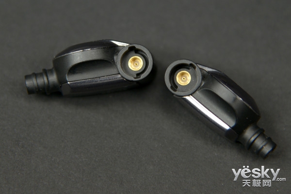 索尼xba-a3掉漆,索尼xba-a1ap耳机评测