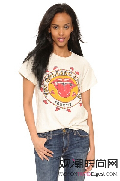 张柏芝吊带装现身,张柏芝穿破洞裤子