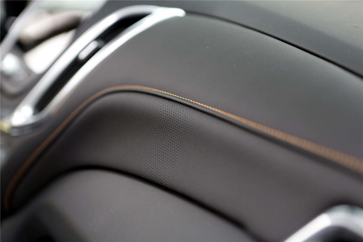 福特锐界和雪佛兰探界者试驾评测,雪佛兰探界者试驾视频1.5t胖哥