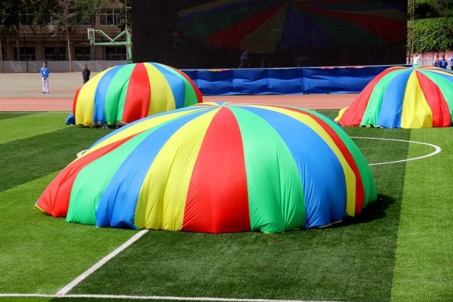 狂欢嘉年华表演,济南市中区小学春季运动会