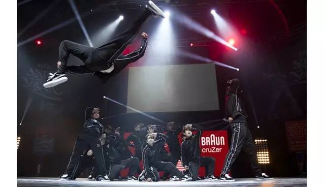 据圈内人说，鞋头们最近都在疯狂购入这双鞋！