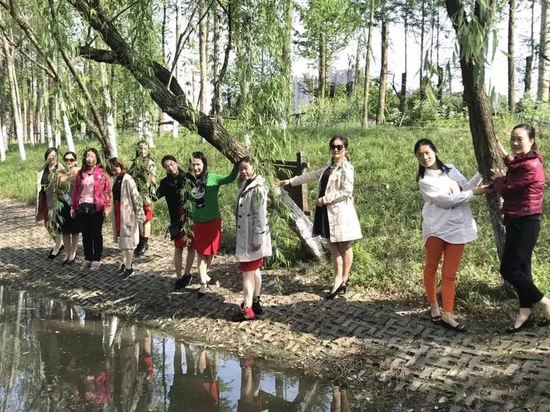 第十一届西湖读书节启动｜滨江启动“剿灭劣V类水”文艺采风创作活动｜看看国际友人在滨江的诗歌大赛