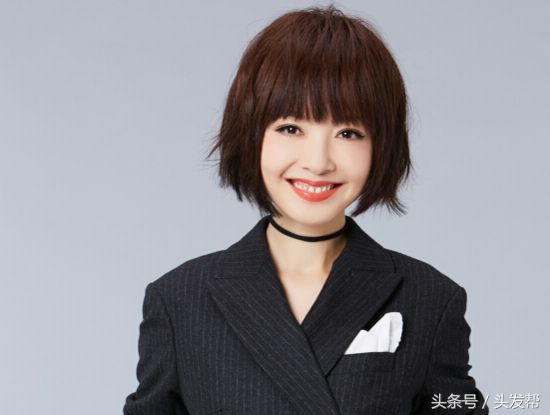 发际线高显老怎么办,发际线高方圆脸怎么办