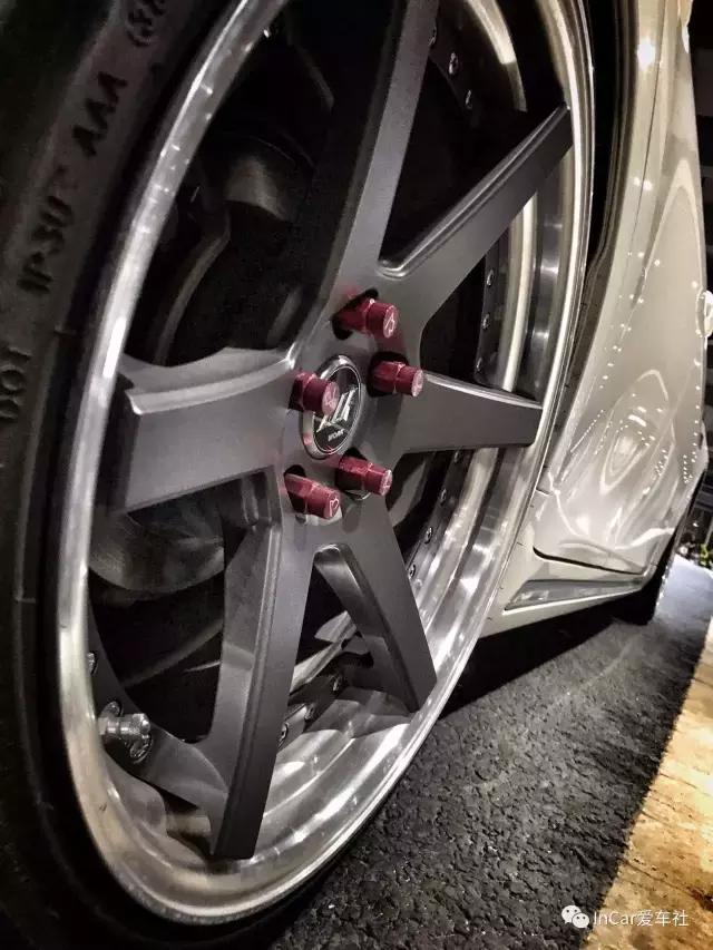 米白锐志星空顶改装案例,10-12年锐志改装案例